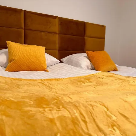 Pod Bukami Pensjonat *